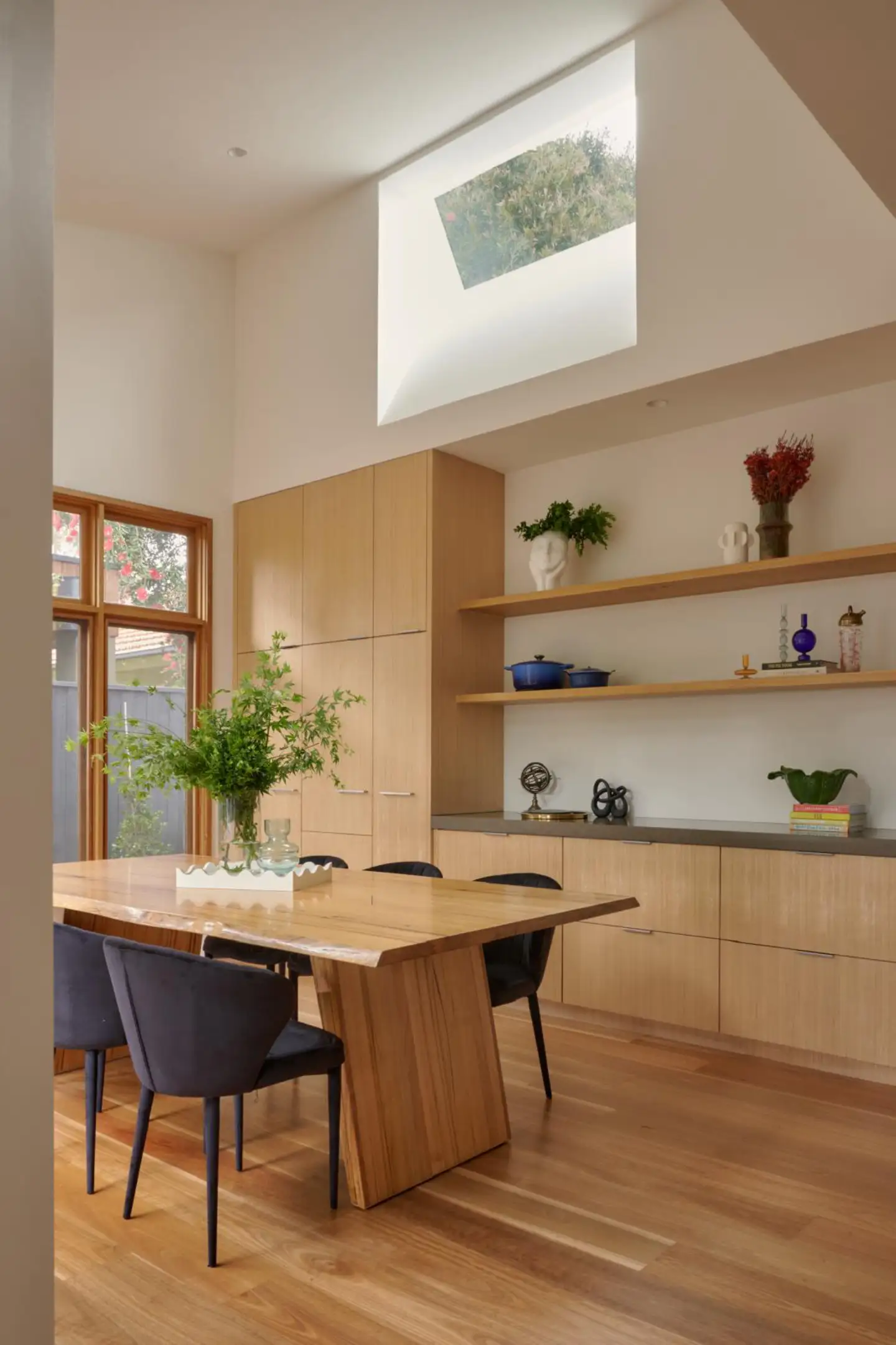 Gallery slider image